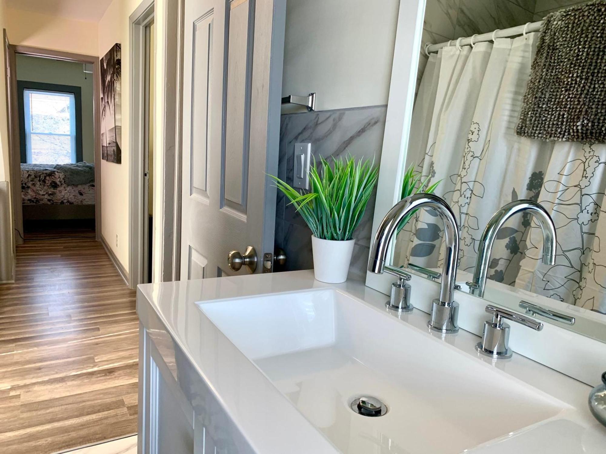 Cozy 3Br 1Ba Short Drive To Niagara Falls Zewnętrze zdjęcie